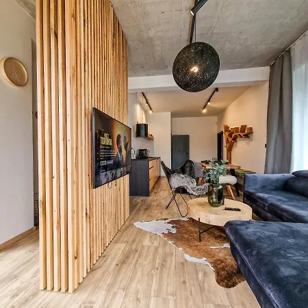 Lägenhet Stroemy Demaenovska Dolina *