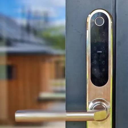 Lägenhet Stroemy Demaenovska Dolina