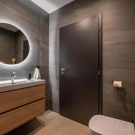 Lejlighed Stroemy Demaenovska Dolina